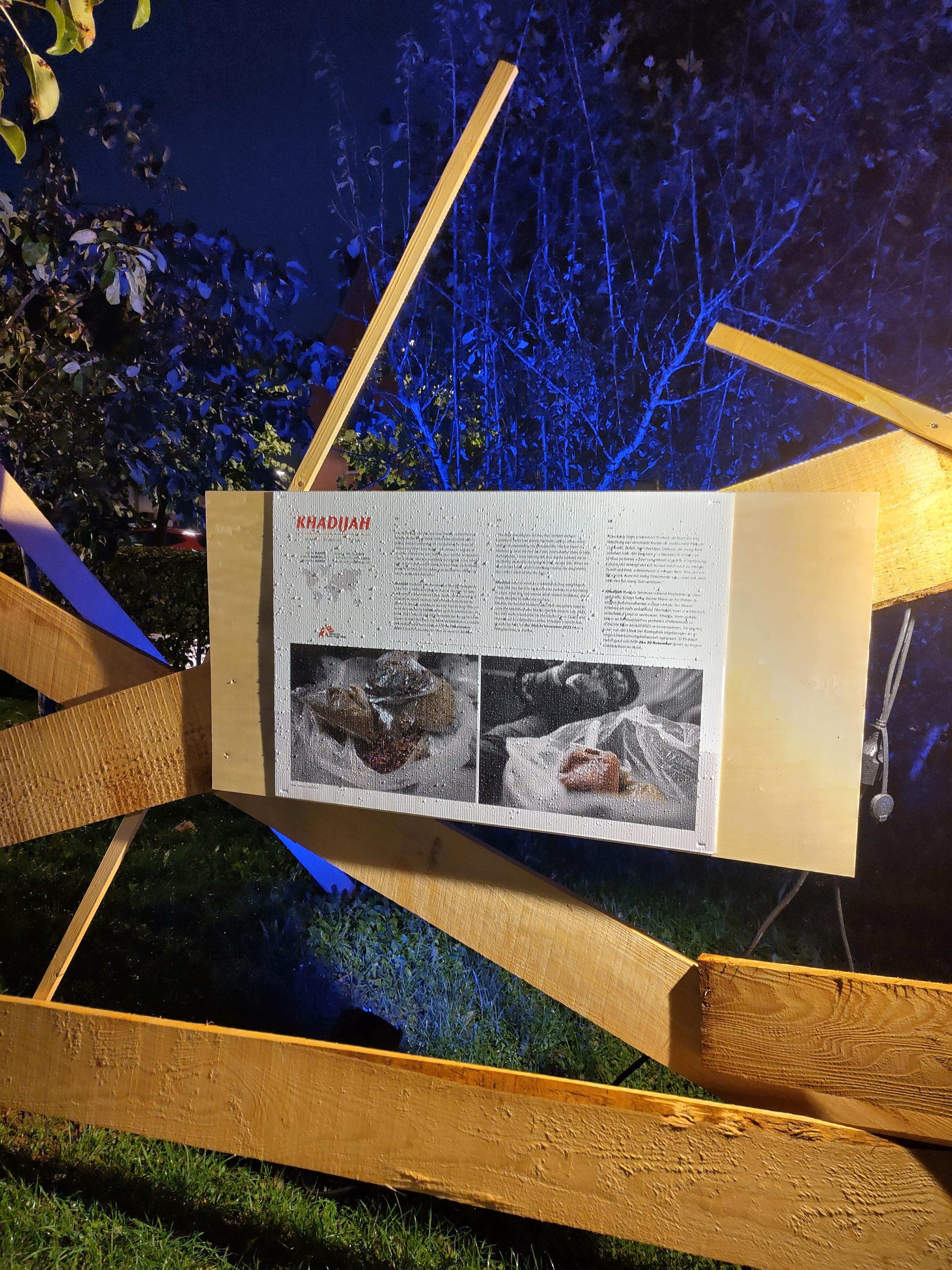 Nuit de la culture installation MSF What would you carry with you Khadija